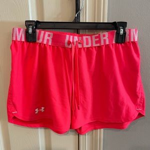 Under Armour Loose Heat-Gear Medium Shorts